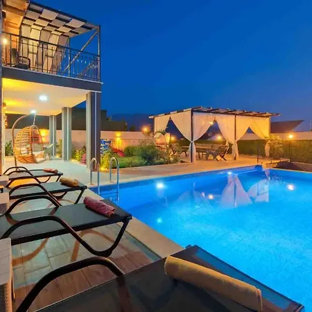 Marygold Villa