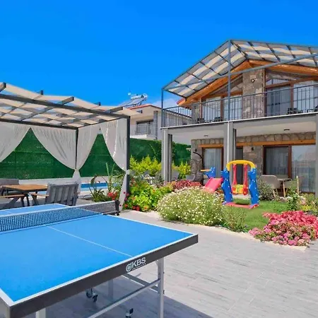 Villa Marygold